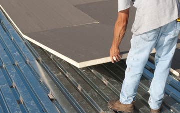 benefits of insulating Pidney flat roofing